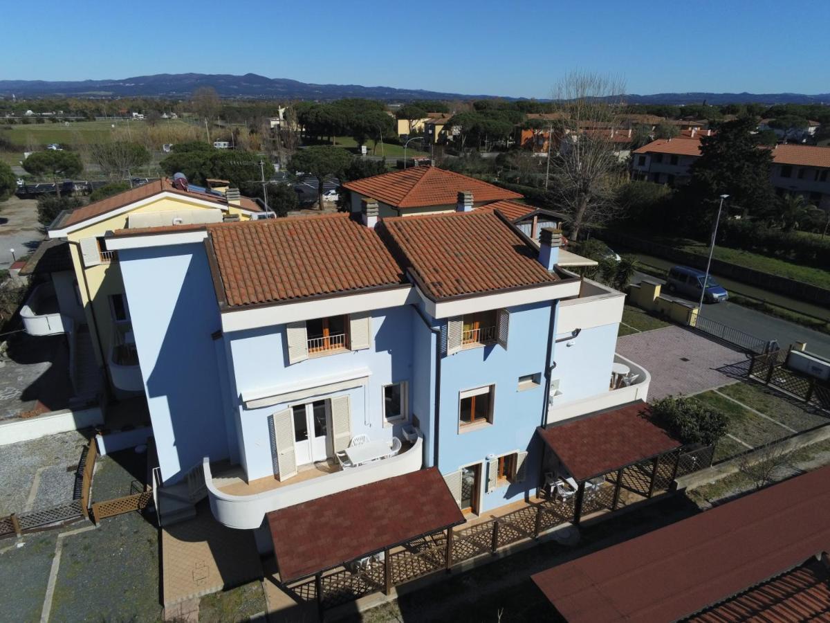 Appartamenti Manuela Vada Exterior photo